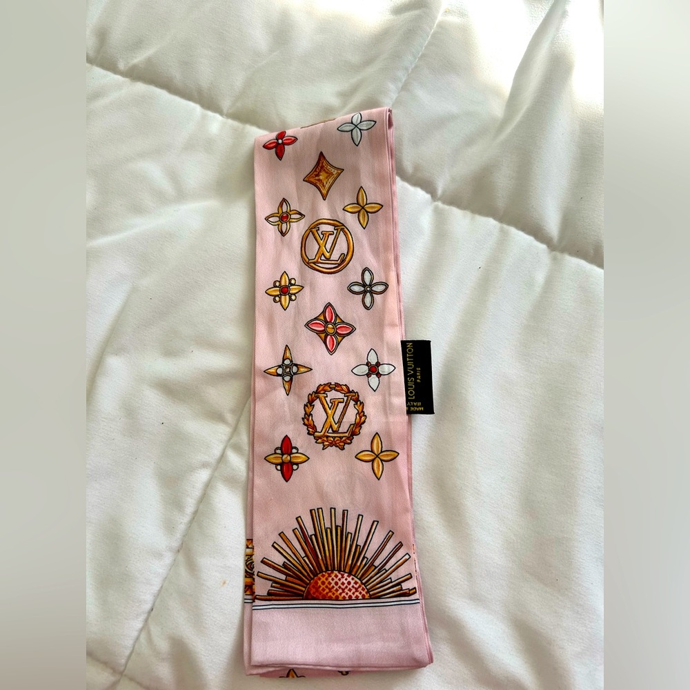 COPY - LV Bandeau Scarf